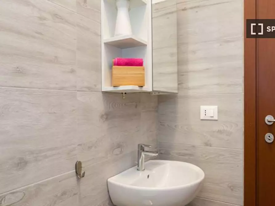 Immagine 18 di Camera condivisa in affitto  in Via Dei Mandorli Milan a Buccinasco