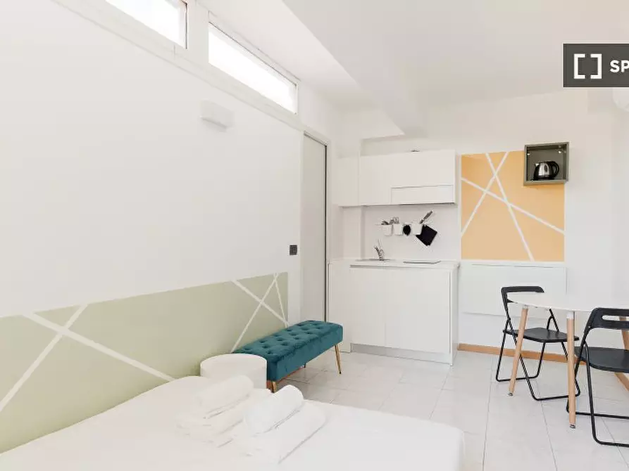 Immagine 10 di Ufficio in affitto  in Corso Magenta a Milano