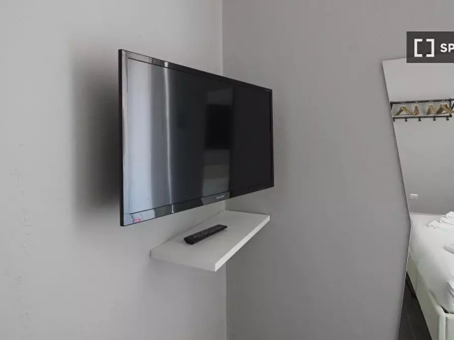 Immagine 8 di Appartamento in affitto  in Via Melzo a Milano