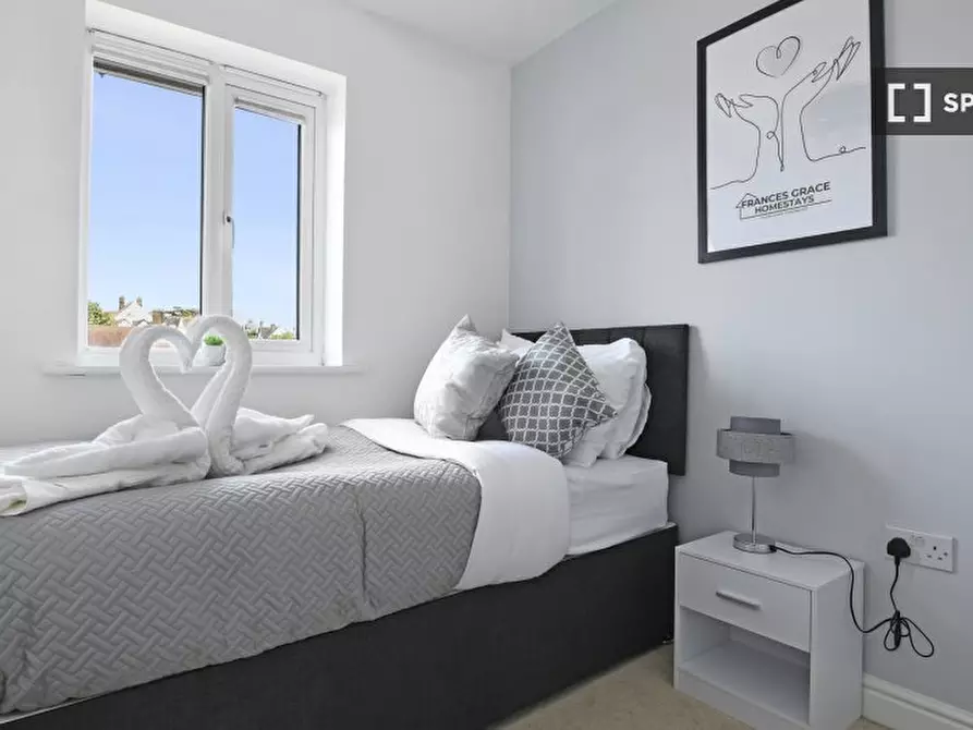Immagine 9 di Appartamento in affitto  in Three Valleys Way a Potters Bar