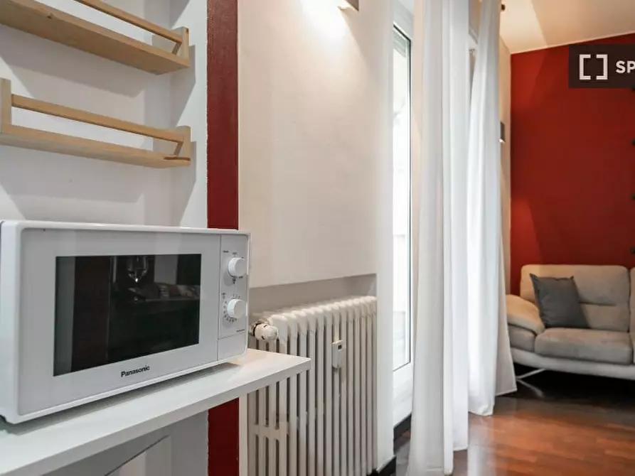 Immagine 5 di Appartamento in affitto  in Via Zuretti a Milano