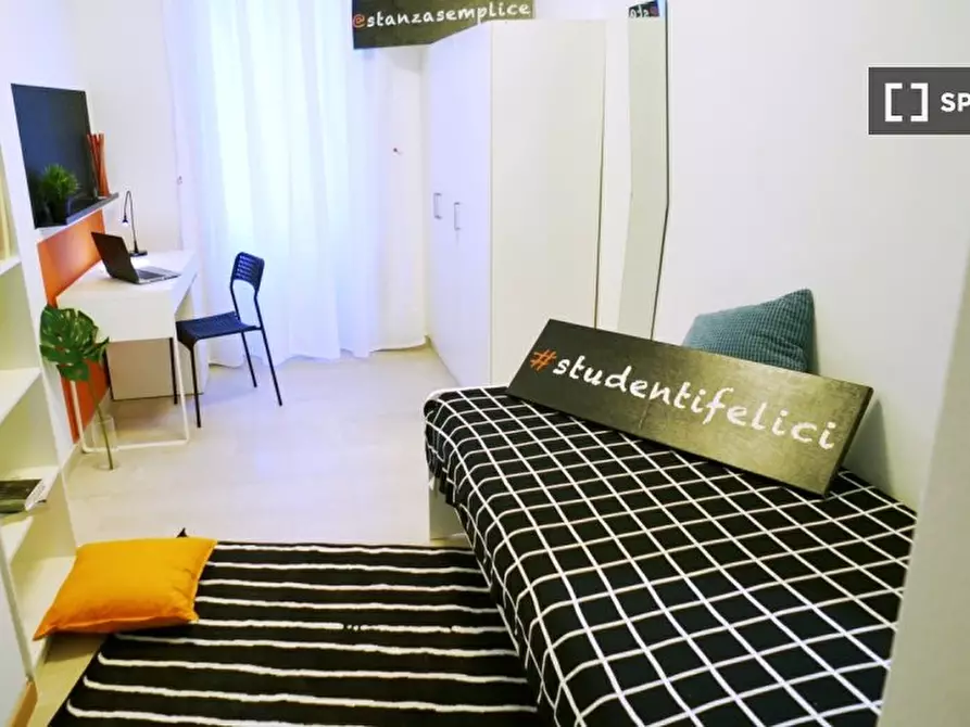 Immagine 10 di Camera condivisa in affitto  in Corridoni a Milano