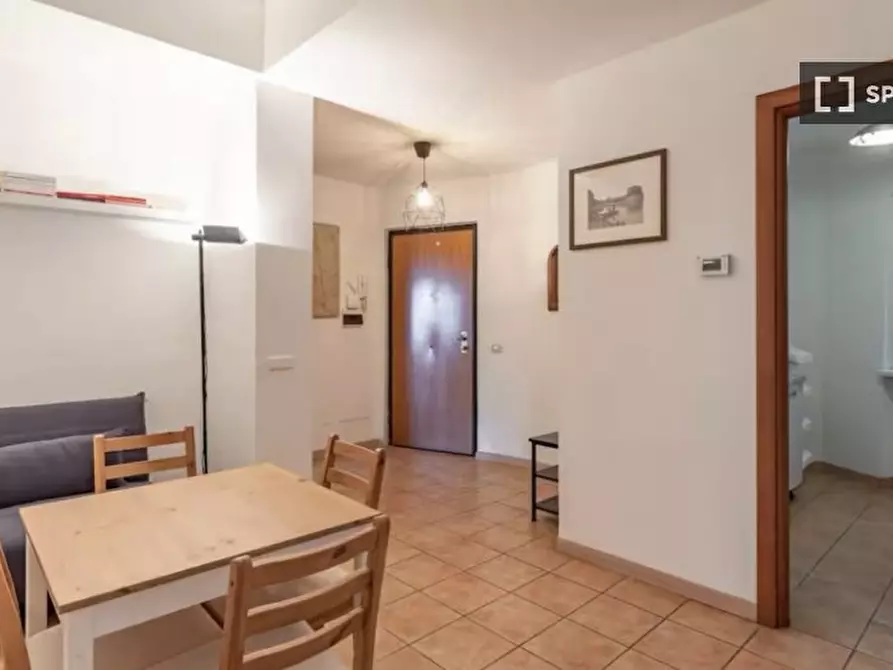 Immagine 5 di Camera condivisa in affitto  in Lungotevere degli Inventori a Roma