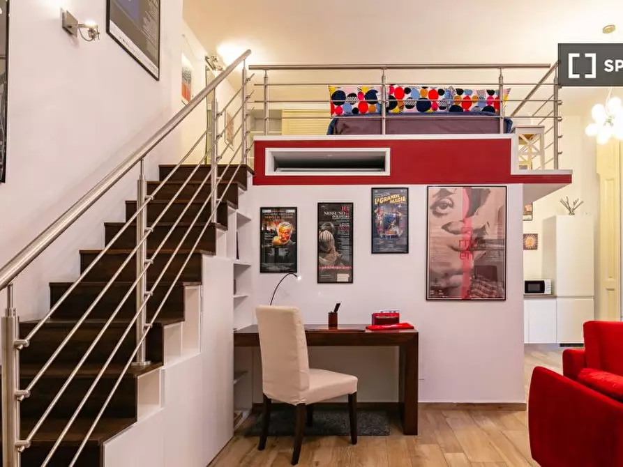 Immagine 10 di Appartamento in affitto  in Corso Umberto I a Napoli