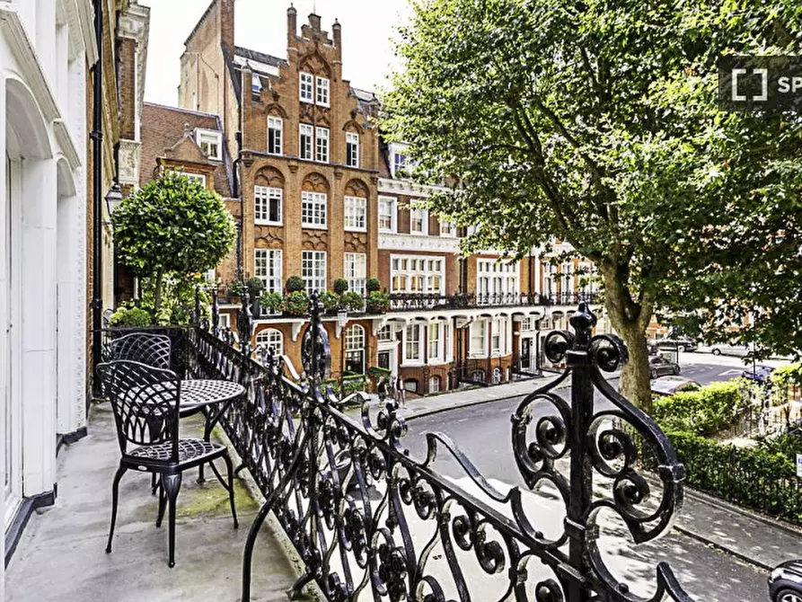 Immagine 9 di Appartamento in affitto  in -13 Kensington Court a Kensington