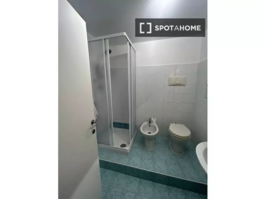 Immagine 6 di Appartamento in affitto  in Via Raffaello Sanzio a Milano