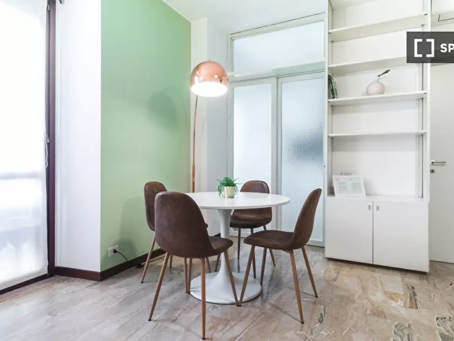 Immagine 3 di Appartamento in affitto  in Via Lazzaro Palazzi a Milano