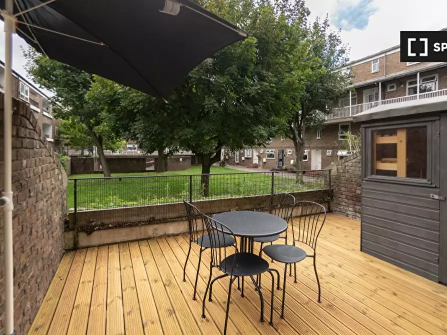 Immagine 7 di Camera condivisa in affitto  in Hind Grove a Poplar