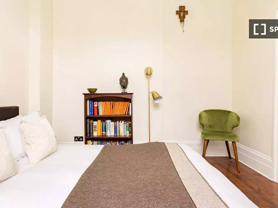 Immagine 14 di Appartamento in affitto  in Redcliffe Gardens Flat C SW10 HB a Kensington