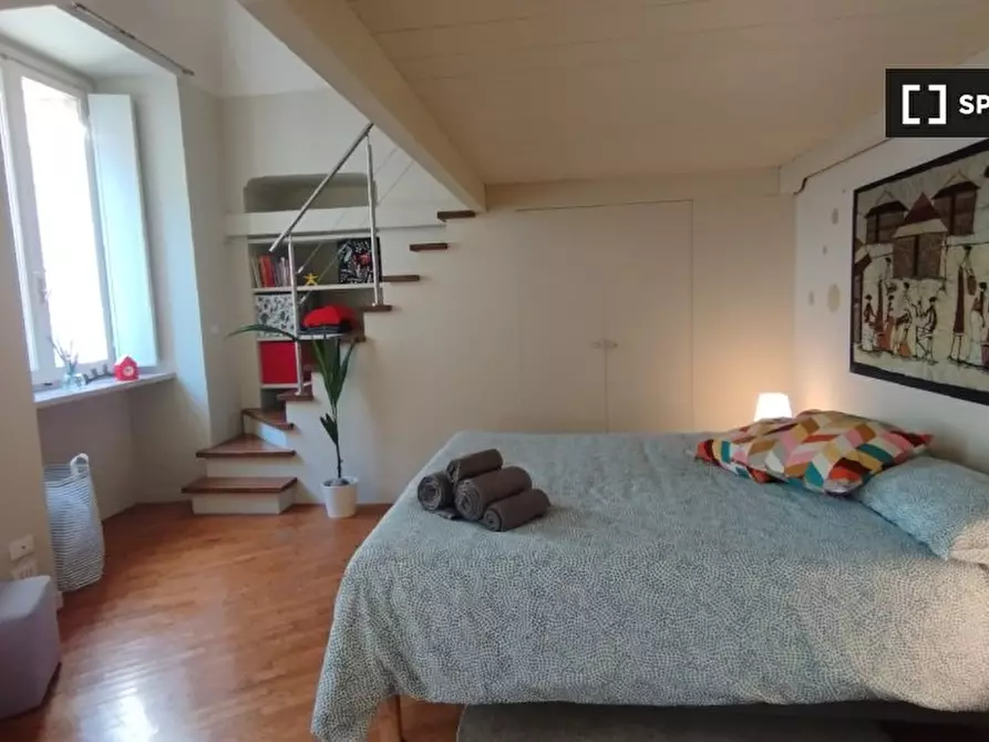 Immagine 2 di Camera condivisa in affitto  in Vicolo S. Lorenzo a Torino