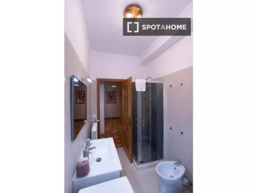 Immagine 11 di Appartamento in affitto  in Via di Casal Bertone a Roma