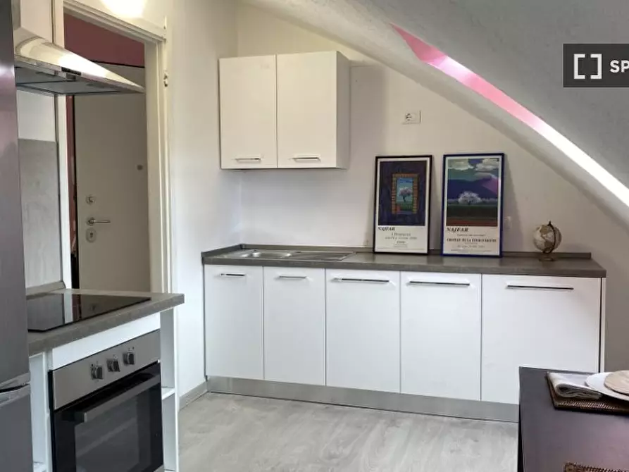 Immagine 11 di Camera condivisa in affitto  in Giovanni Maria a Milano