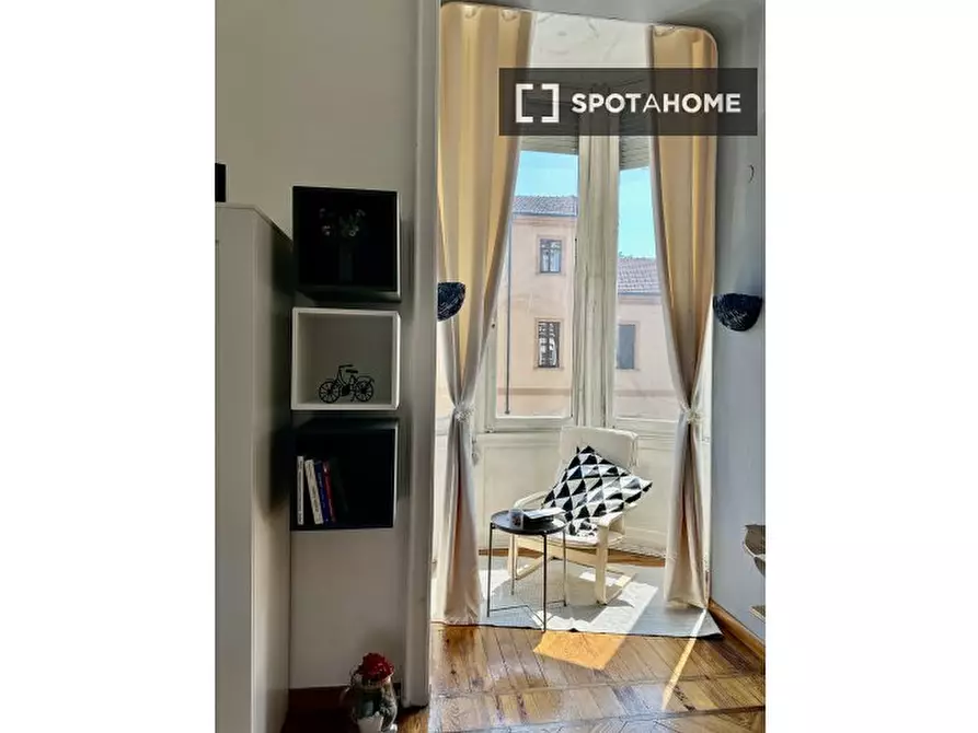 Immagine 7 di Camera condivisa in affitto  in Via Nizza n. a Torino