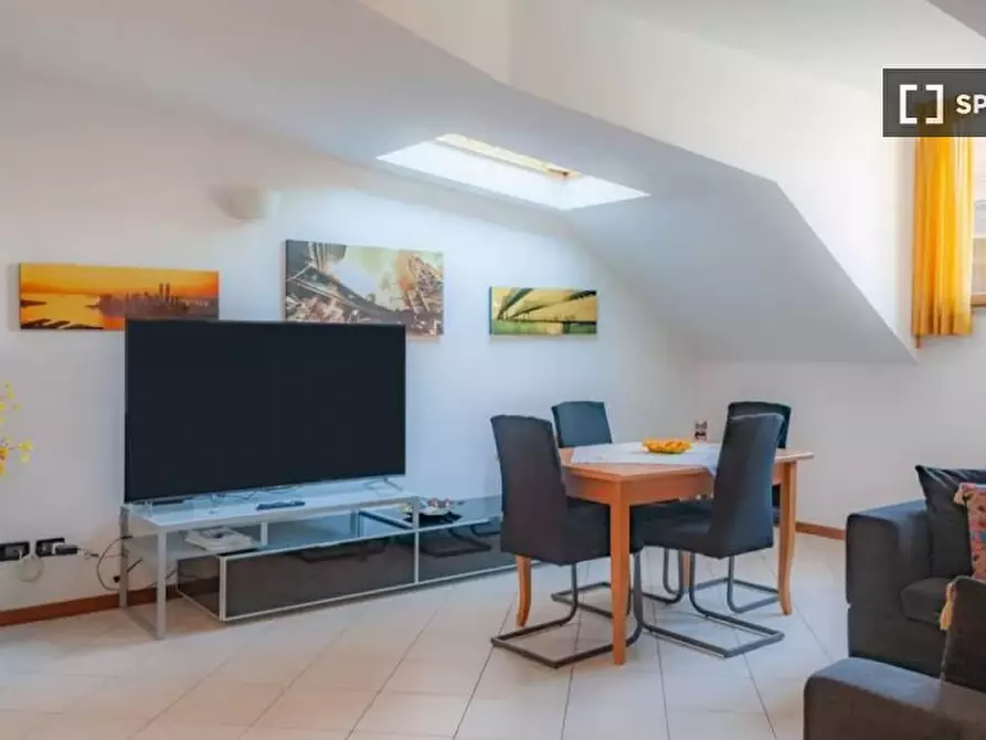 Immagine 2 di Appartamento in affitto  in Via Asiago a Milano