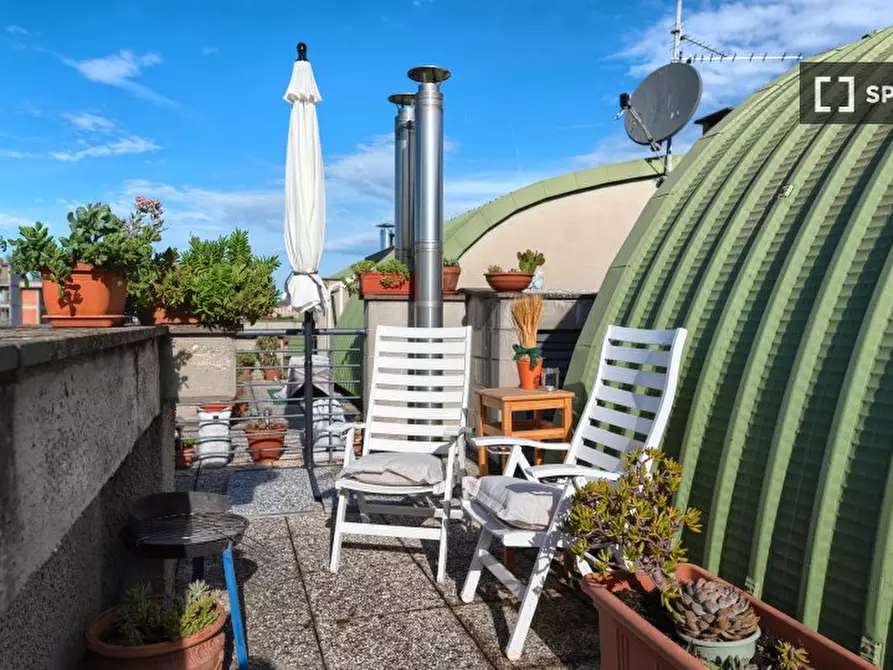 Immagine 2 di Appartamento in affitto  in Via Ippolito Rosellini a Firenze