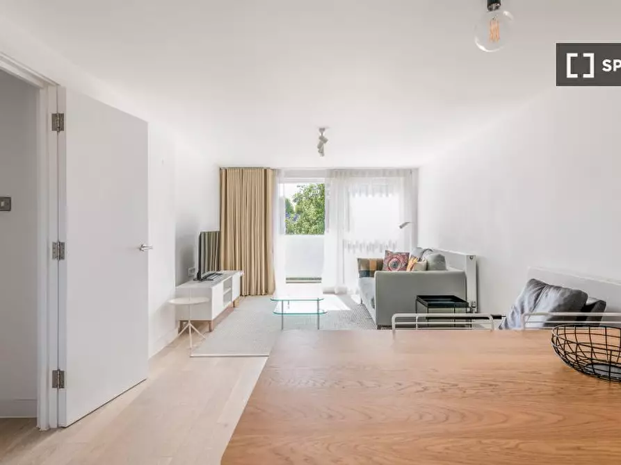 Immagine 1 di Appartamento in affitto  in Flat a 
