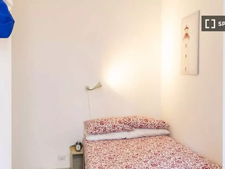 Immagine 6 di Camera condivisa in affitto  in Via Paolo Bassi a Milano