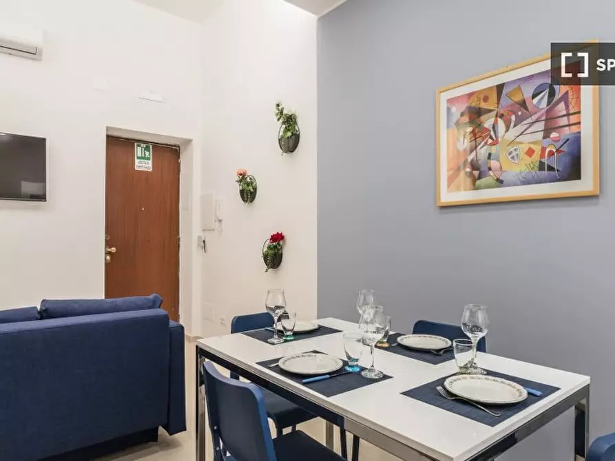 Immagine 11 di Appartamento in affitto  in Viale Giulio Cesare a Roma