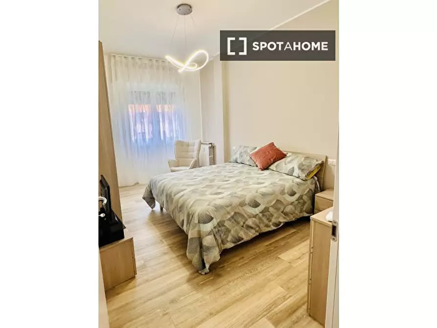 Immagine 5 di Appartamento in affitto  in Via Ascanio Sforza a Milano