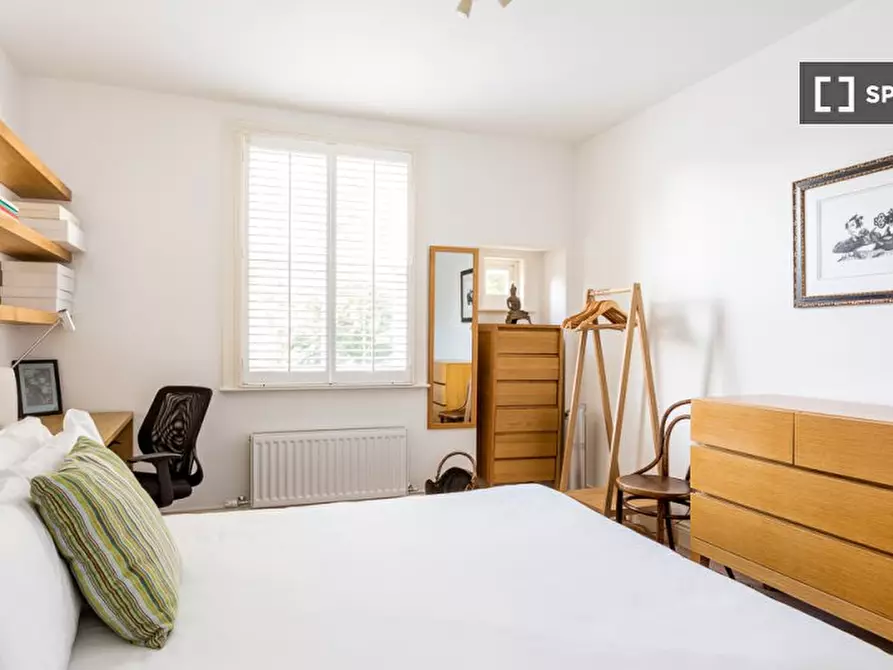 Immagine 18 di Appartamento in affitto  in Balliol Road a Kensington