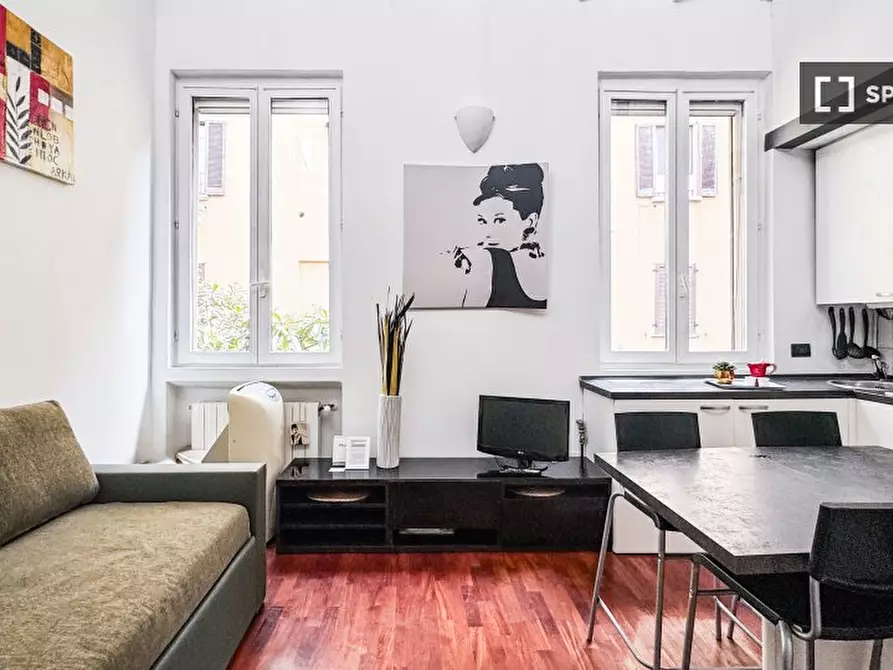 Immagine 1 di Appartamento in affitto  in Via Lodovico Muratori a Milano
