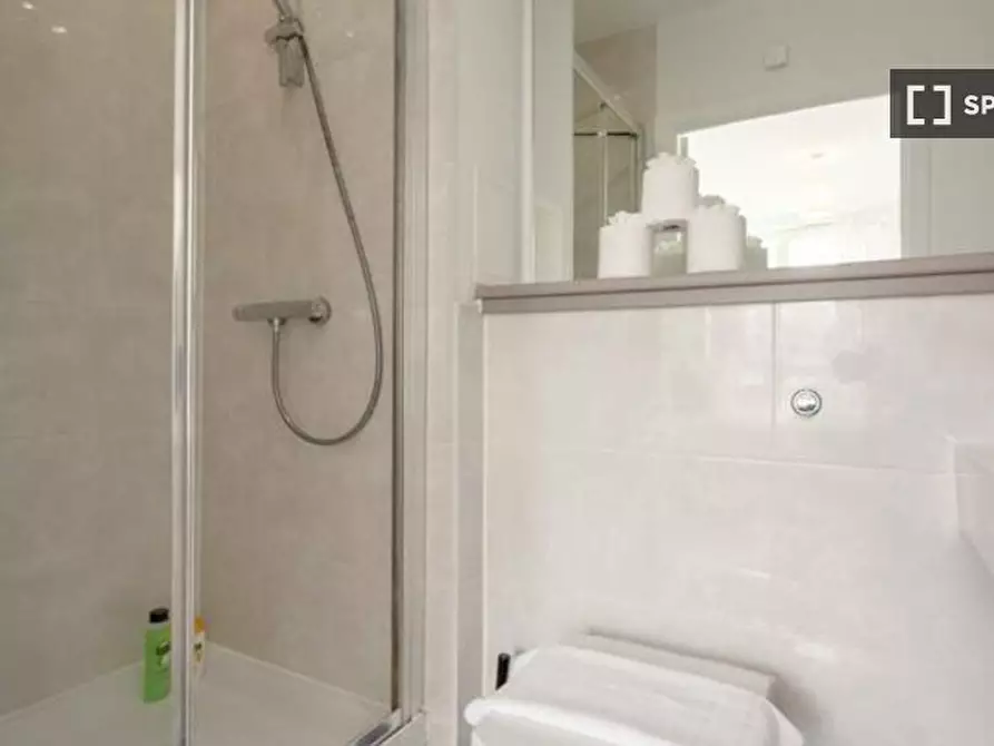 Immagine 16 di Appartamento in affitto  in Lovelace St a Hackney
