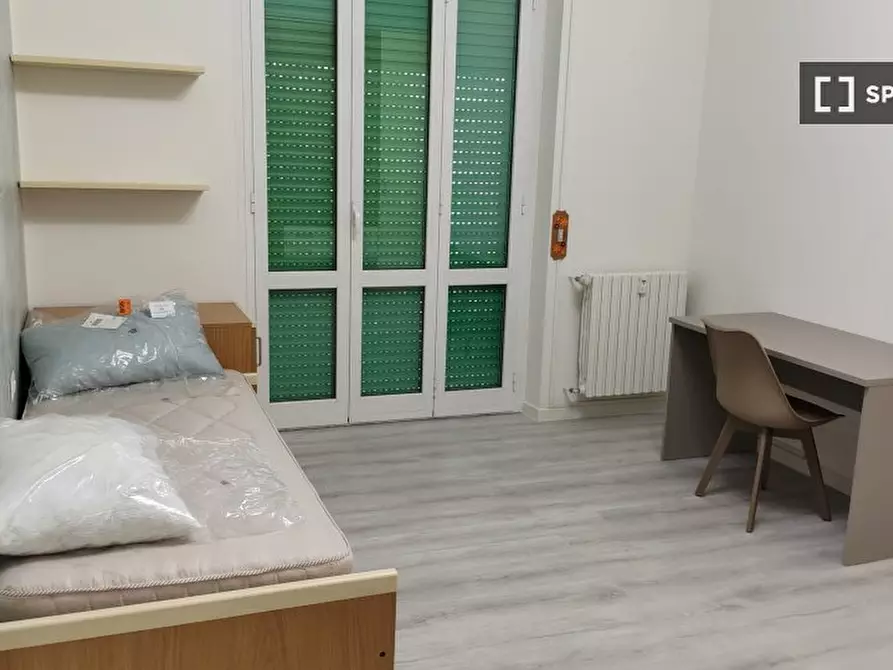 Immagine 10 di Camera condivisa in affitto  in Via Francesco Domenico Guerrazzi a Monza