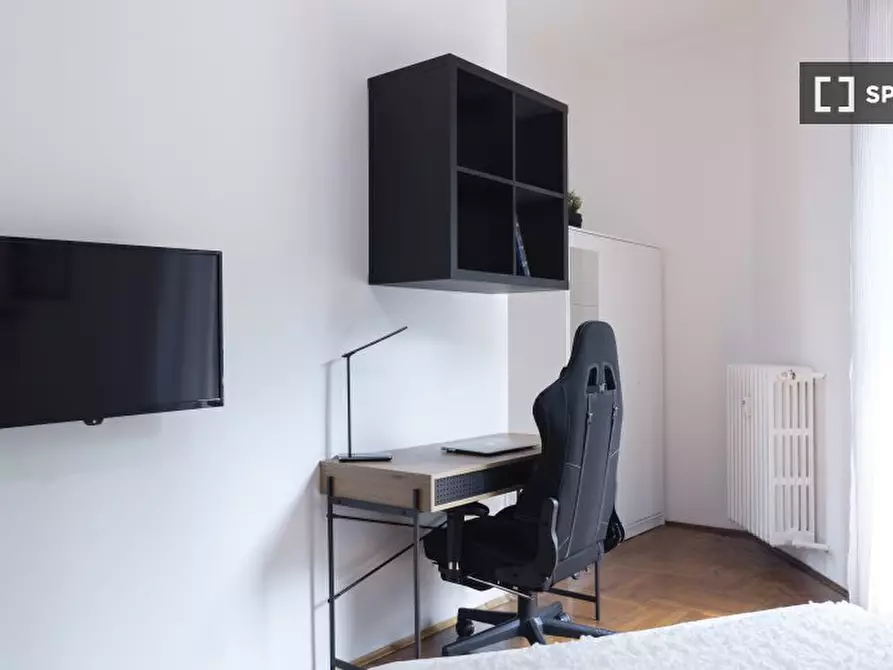 Immagine 6 di Camera condivisa in affitto  in Via Emilio Faà di Bruno a Milano