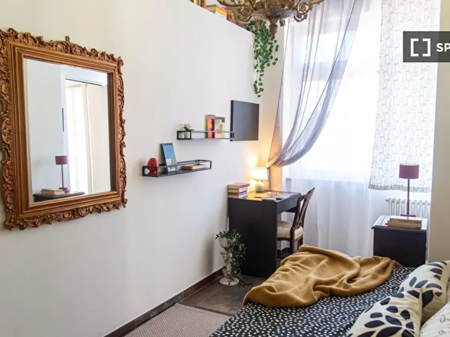 Immagine 2 di Camera condivisa in affitto  in Via Mario Musco a Roma