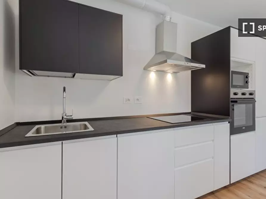 Immagine 15 di Camera condivisa in affitto  in per Cognola a Trento