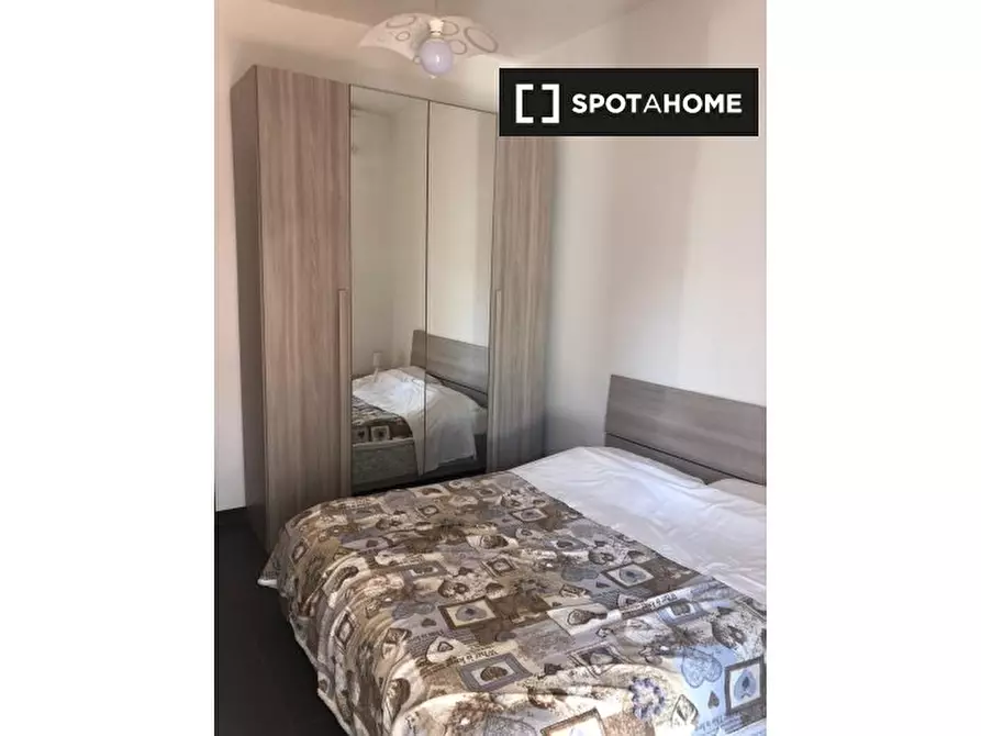 Immagine 5 di Appartamento in affitto  in Viale Vega a Roma