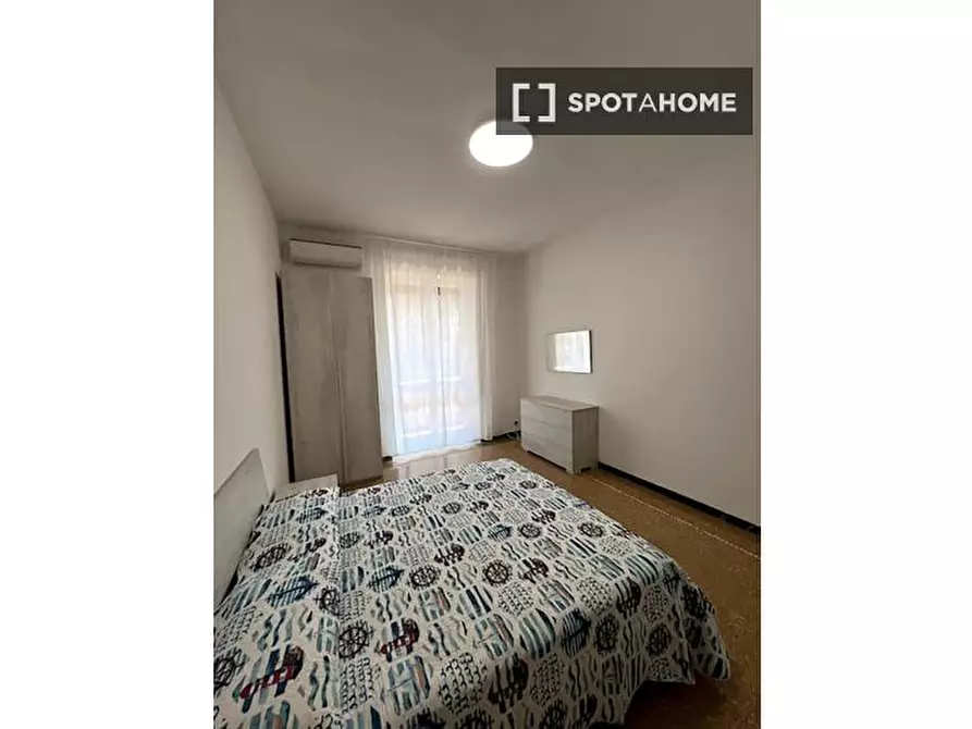 Immagine 15 di Appartamento in affitto  in Via di Santa Maria Mediatrice a Roma