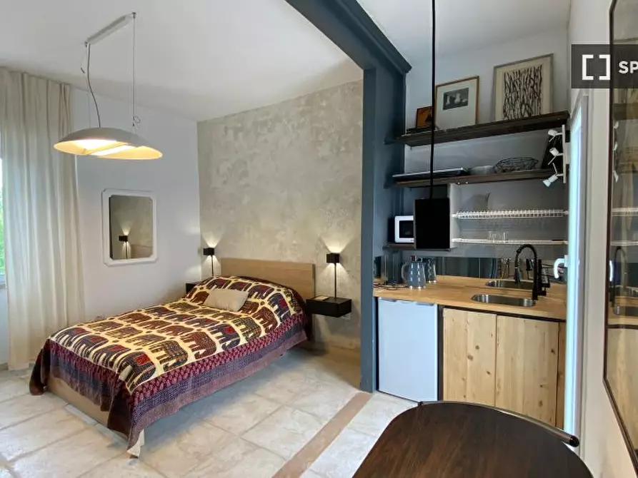 Immagine 6 di Ufficio in affitto  in Via Teano a Roma