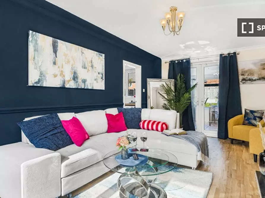 Immagine 1 di Appartamento in affitto  in Borrowdale Rd a Middleton