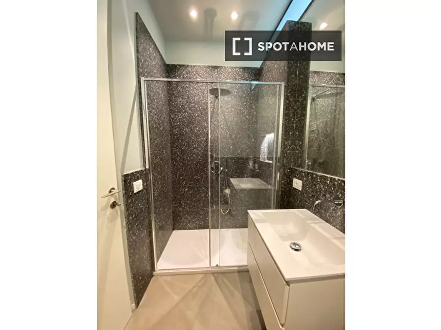 Immagine 10 di Appartamento in affitto  in Corso di Porta Romana a Milano