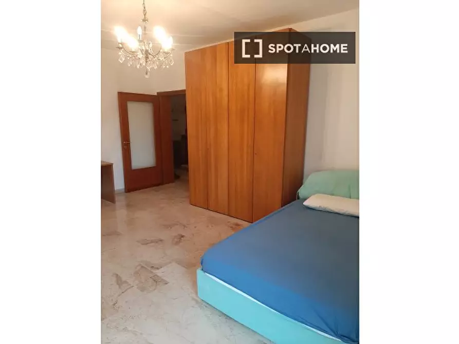 Immagine 2 di Camera condivisa in affitto  in Via Zara a Padova