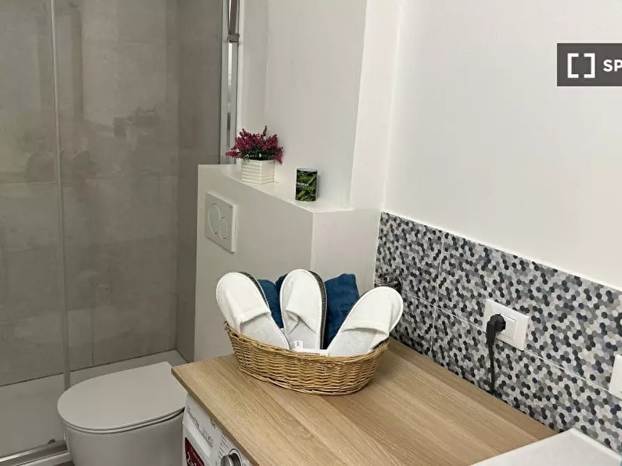 Immagine 9 di Appartamento in affitto  in Viale Faenza a Milano