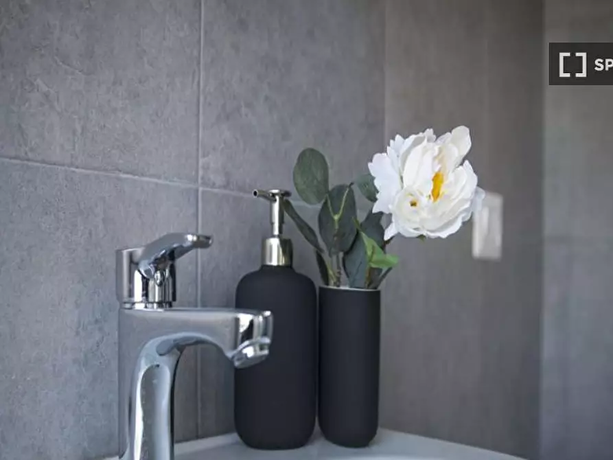 Immagine 9 di Camera condivisa in affitto  in Via Carlo Imbonati a Milano