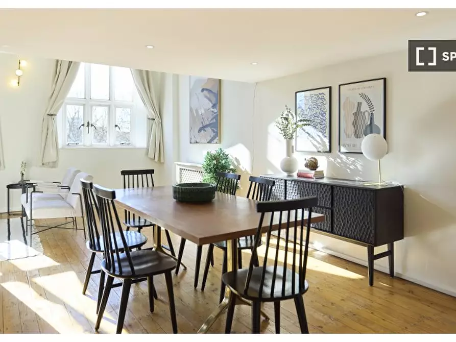 Immagine 1 di Appartamento in affitto  in Cormont Road a Camberwell