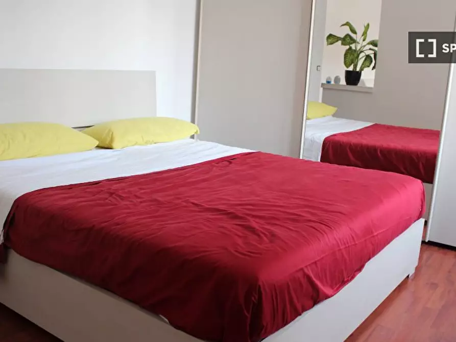 Immagine 11 di Ufficio in affitto  in Via Teano a Roma