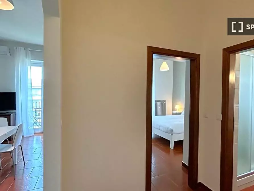 Immagine 7 di Appartamento in affitto  in Via Tavazzano a Milano
