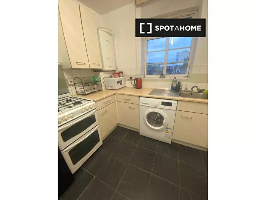 Immagine 5 di Camera condivisa in affitto  in Retreat Pl a Hackney