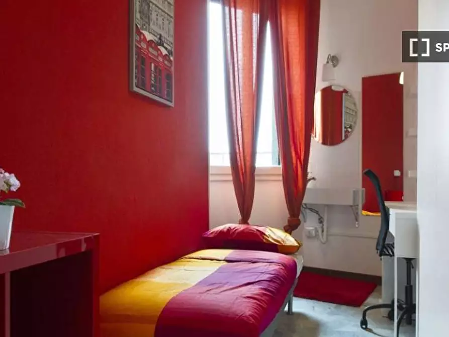 Immagine 2 di Camera condivisa in affitto  in Via Salvatore Barzilai a Milano
