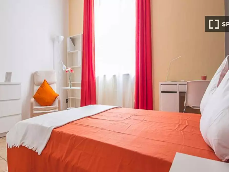 Immagine 3 di Camera condivisa in affitto  in Viale Monza a Milano