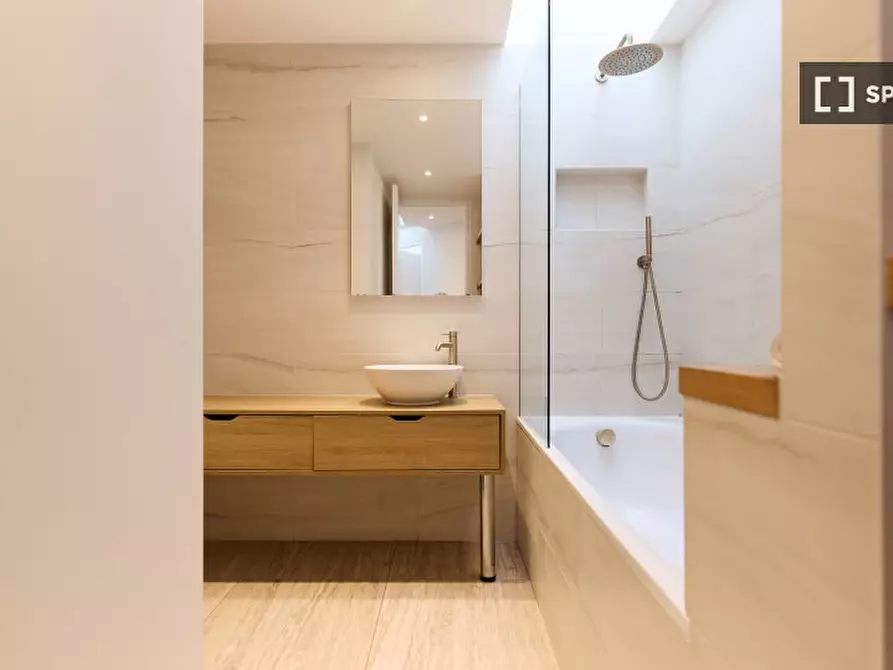 Immagine 18 di Appartamento in affitto  in Crowntree Mews a Barnet