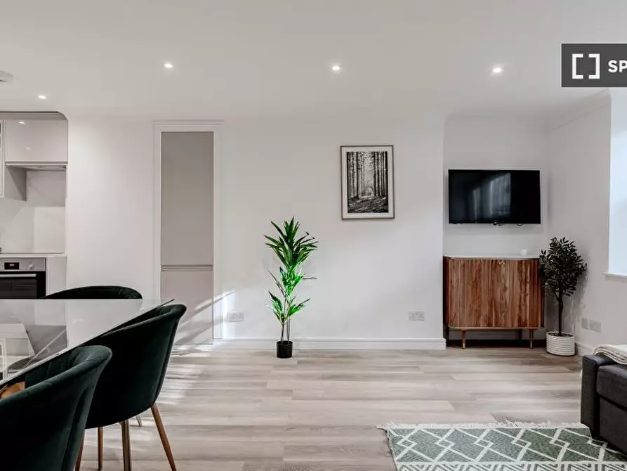 Immagine 6 di Appartamento in affitto  in Sussex Gardens a Paddington