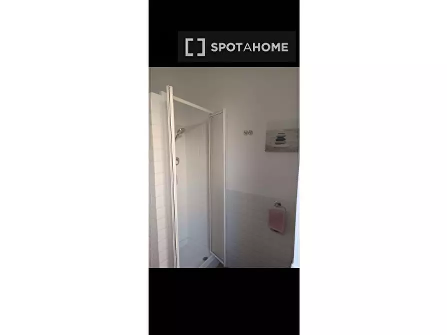 Immagine 9 di Ufficio in affitto  in Via dei Banchi Vecchi a Roma