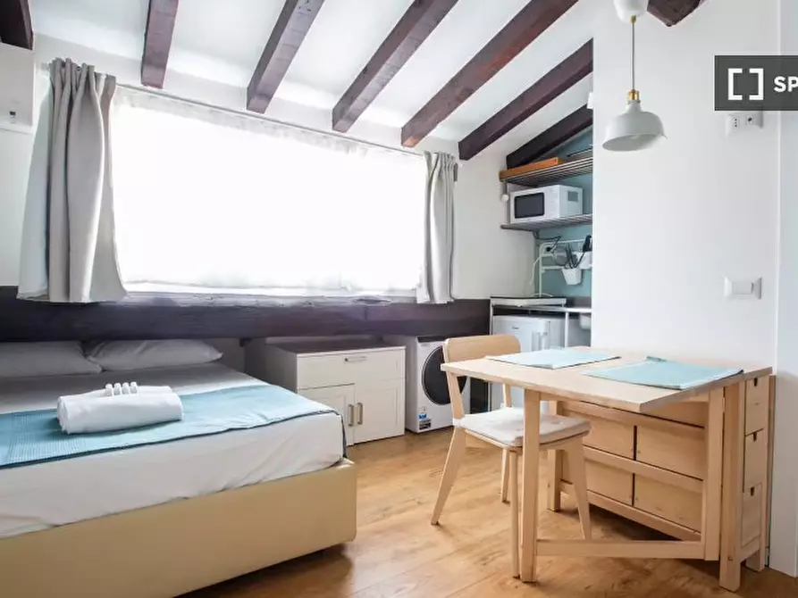 Immagine 11 di Ufficio in affitto  in Via Gustavo Fara a Milano