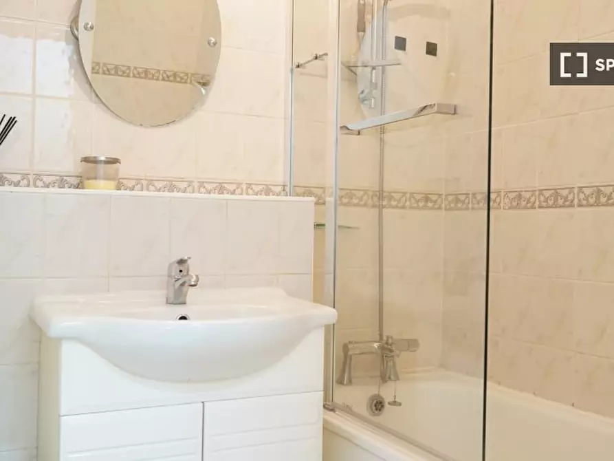 Immagine 6 di Appartamento in affitto  in Lawrie Park Rd a Lewisham