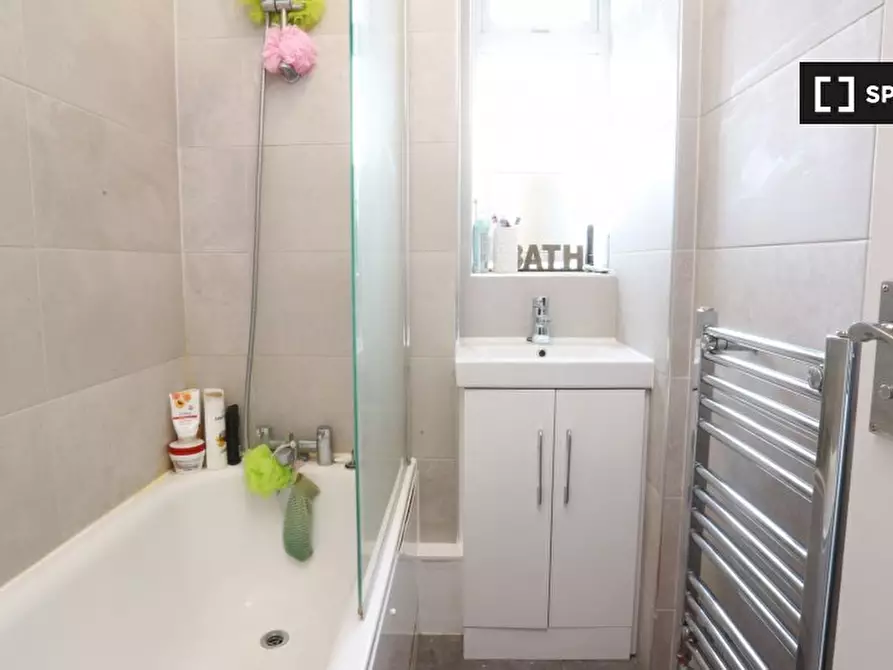 Immagine 6 di Camera condivisa in affitto  in Pomeroy St a Lewisham